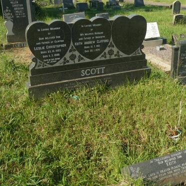SCOTT Keith Andrew Clifford 1952-1974 :: SCOTT Leslie Christopher 1953-1985 :: SCOTT Keith