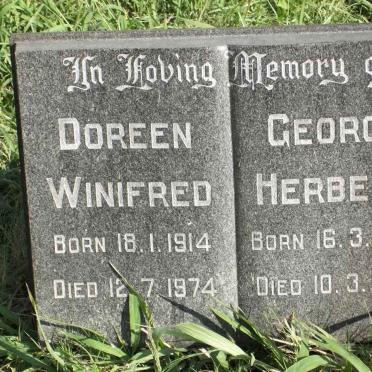 SIMKISS George Herbert 1920-1993 &amp; Doreen Winifred 1914-1974