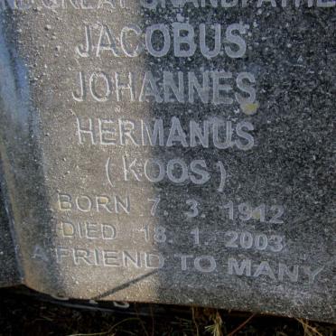 UYS Magdalena Petronella 1917-1982 :: UYS Jacobus Johannes Hermanus 1942-2003