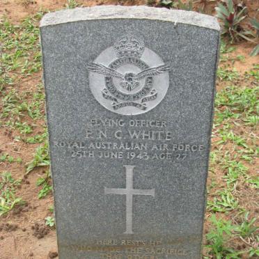 WHITE F.N.C. -1943