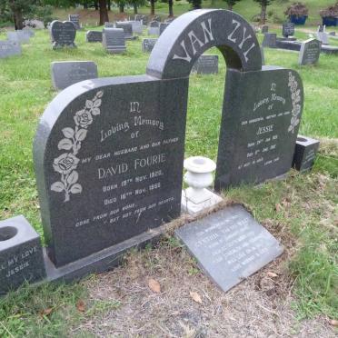 ZYL David Fourie, van 1920-1966 &amp; Jessie 1925-1992 :: VAN DER WALT Cynthia 1947-1995