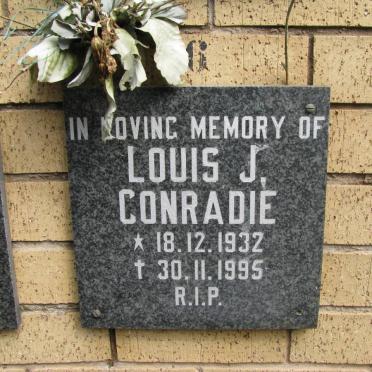 CONRADIE Louis J. 1932-1995