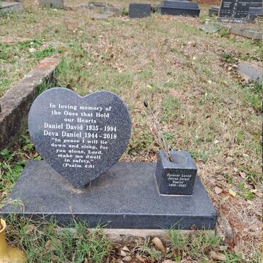 DANIEL David 1935-1994 :: DANIEL Deva 1944-2018 :: DANIEL Jairus Israel 1968-2023