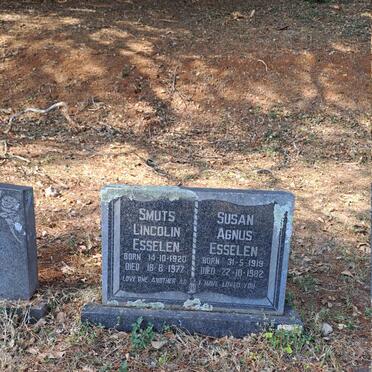 ESSELEN Smuts Lincolin 1920-1977 & Susan Agnus 1919-1982