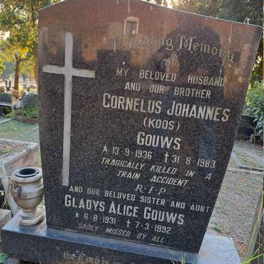 GOUWS Gladys Alice 1931-1992  GOUWS Cornelus Johannes 1936-1983