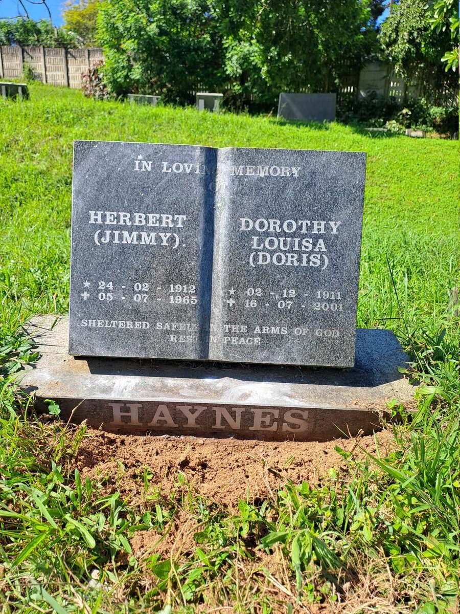 HAYNES Herbert Jimmy 1912-1965 & Dorothy Louisa Doris 1911-2001