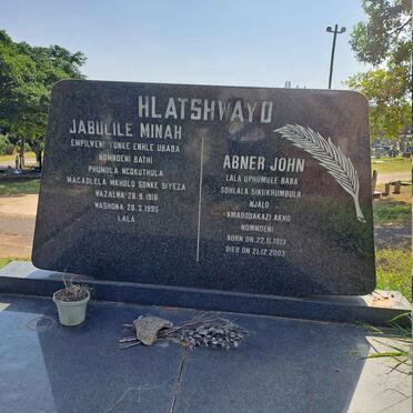 HLATSHWAYO Abner John 1913-2003 & Jabulile Minah 1918-1995