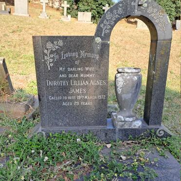 JAMES Dorothy Lillian Agnes -1972