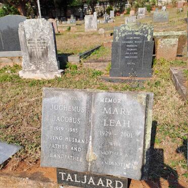 TALJAARD Jochemus Jacobus 1919-1985 & Mary Leah 1929-2001