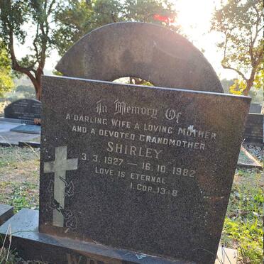 WRIGHT Shirley 1927-1982