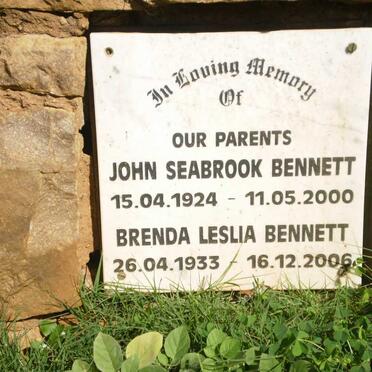 BENNETT John Seabrook 1924-2000 &amp; Brenda Leslia 1933-2006