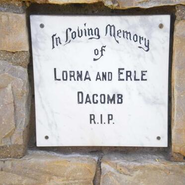 DACOMB Earle &amp; Lorna