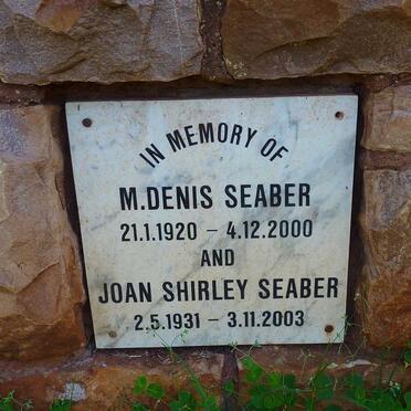 SEABER M. Denis 1920-2000 &amp; Joan Shirley 1931-2003