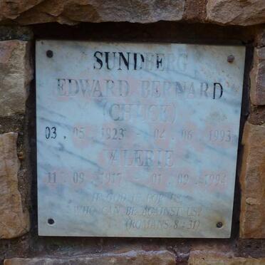 SUNDBERG Edward Bernard 1923-1993 &amp; Valerie 1917-1994