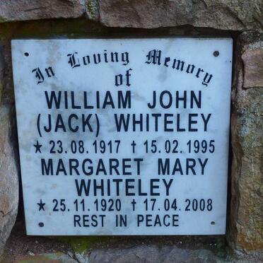 WHITELEY William John 1917-1995 &amp; Margaret Mary 1920-2008