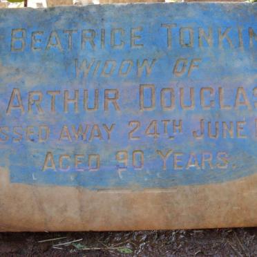 TONKIN Beatrice -1980