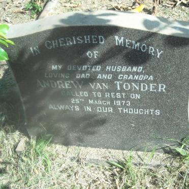 TONDER Andrew, van -1973 