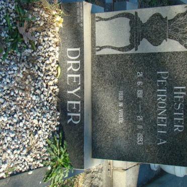 DREYER Hester Petronella 1911-1993