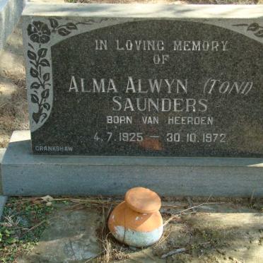 SAUNDERS Alma Alwyn nee VAN HEERDEN 1925-1972