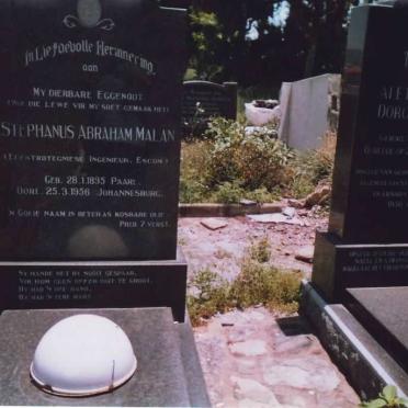 MALAN Stephanus Abraham 1895-1956 &amp; Aletta Elizabeth Dorothea 1893-1984 