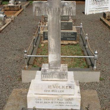 V - Vanne :: Surnames - V