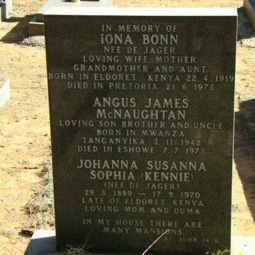 BONN Iona nee DE JAGER 1919-1975 :: McNAUGHTAN Angus James 1942-1975 :: KENNIE Johanna Susanna Sophia nee DE JAGER 1889-1970
