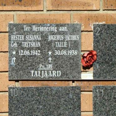 TALJAARD Jogemus Jacobus 1938- &amp; Hester Susanna TRYTSMAN 1942-