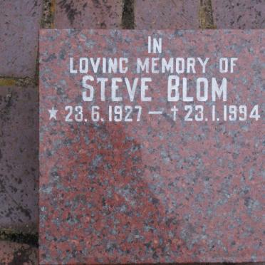 BLOM Steve 1927-1994