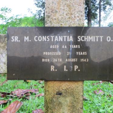 SCHMITT Constantia -1943