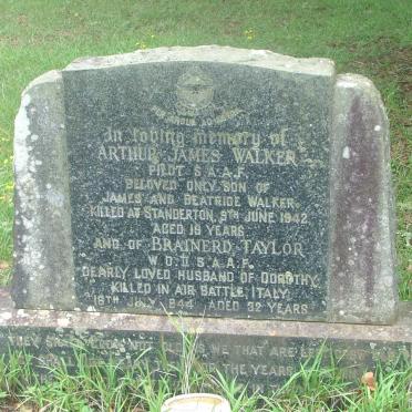 WALKER Arthur James  -1942 :: TAYLOR Brainerd   -1944