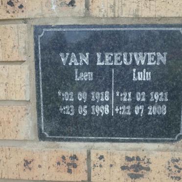 LEUUWEN Leeu, van 1918-1998 &amp; Lulu 1921-2008