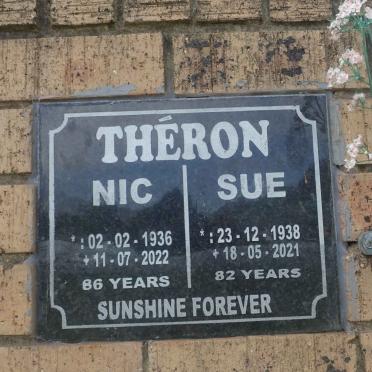 THÉRON Nic 1936-2022 &amp; Sue 1938-2021