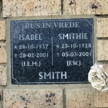 SMITH F.W. 1928-2001 &amp; I.E.M. 1937-2001