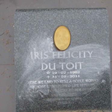 TOIT Iris Felicity, du 1962-2011