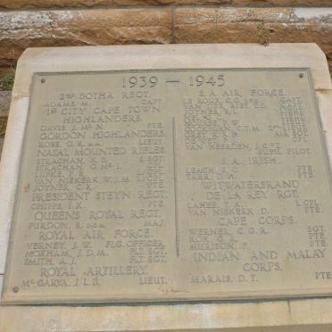 7. WORLD WAR II MEMORIAL PLAQUE 1939-1945