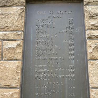 4. GREAT WAR 1914-1918 MEMORIAL PLAQUE