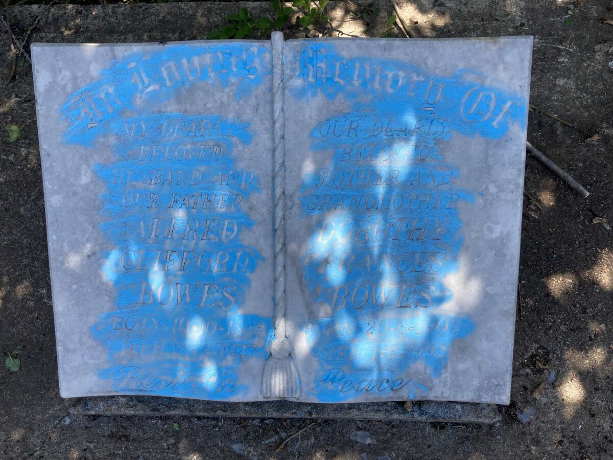 BOWES Alfred Clifford 1889-1947 & Dorothy Frances BLOY 1903-1992