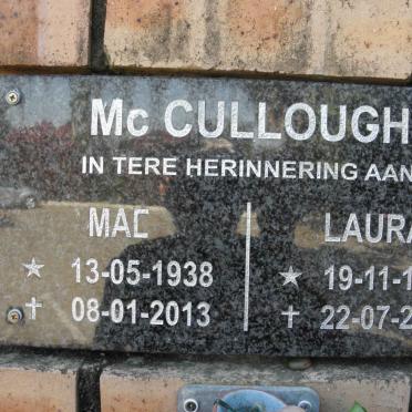 McCULLOGH Mac 1938-2013 &amp; Laura 1941-2008