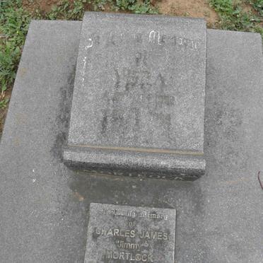 MORTLOCK Charles James 1930-2000 &amp; Vera