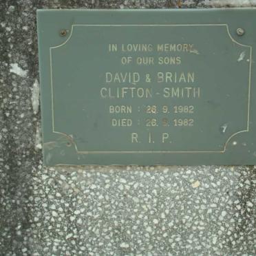 SMITH David, Clifton 1982-1982 :: SMITH Brian, Clifton 1982-1982