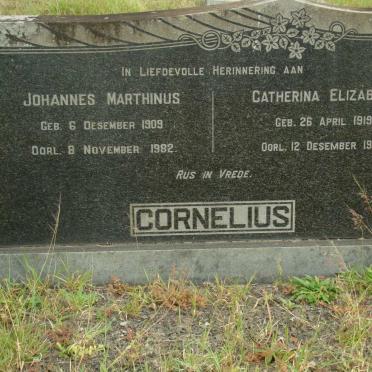 CORNELIUS Johannes Marthinus 1909-1982 &amp; Catherina Elizabeth 1919-1968