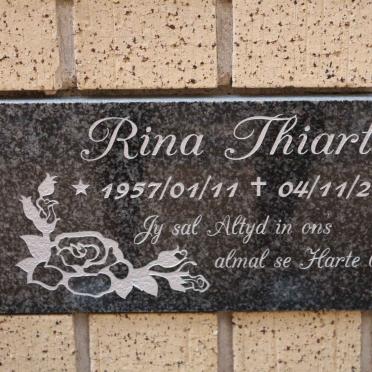 THIART Rina 1957-2005