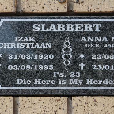 SLABBERT Izak Christiaan 1920-1995 &amp; Anna M.M JACOBS 1923-2015