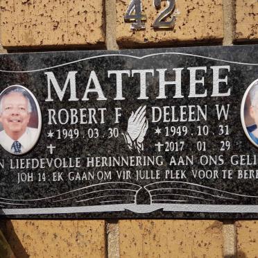 MATTHEE Robert F. 1949- &amp;  Deleen 1949-2017