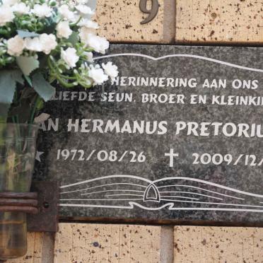 PRETORIUS Jan Hermanus 1972-2009