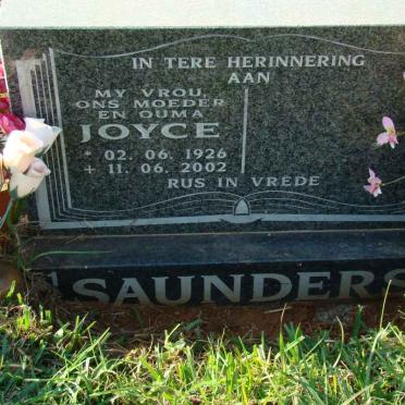 SAUNDERS Joyce 1926-2002