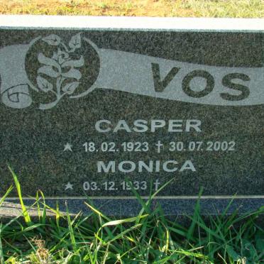 VOS Casper 1923-2002 &amp; Monica 1933-