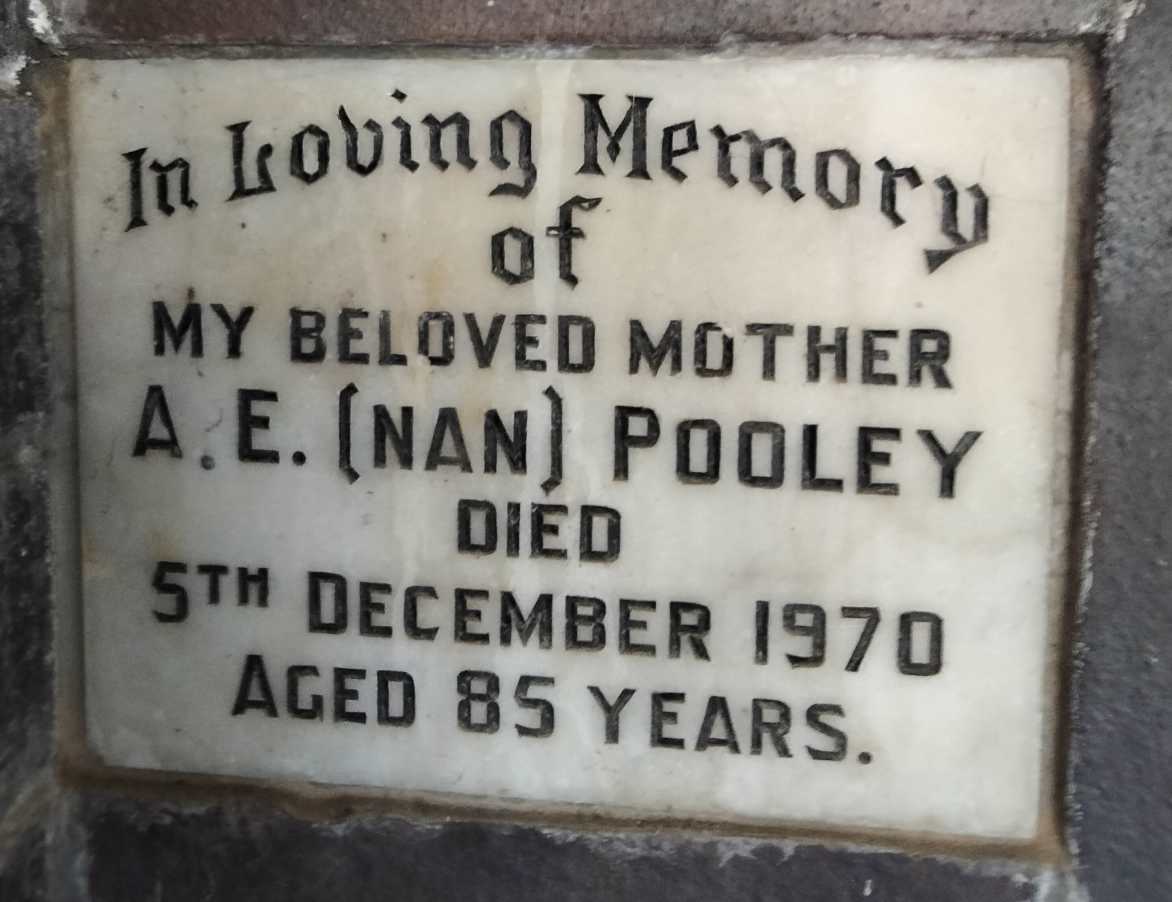 POOLEY A.E -1970