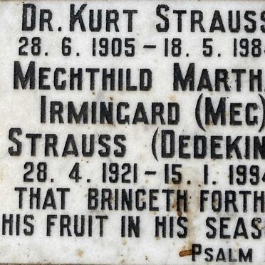 STRAUSS Kurt 1905-1984 & Meghthild Martha Irmingard DEDEKIND 1921-1994