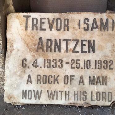 ARNTZEN Trevor 1933-1992